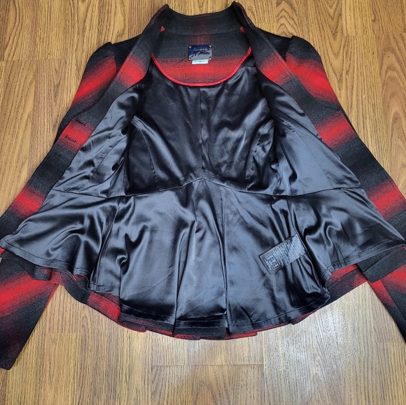 Guess by Marciano Red & Black Peplum Jacket with Leather Trim - Size XS A38 - Picture 2 of 11